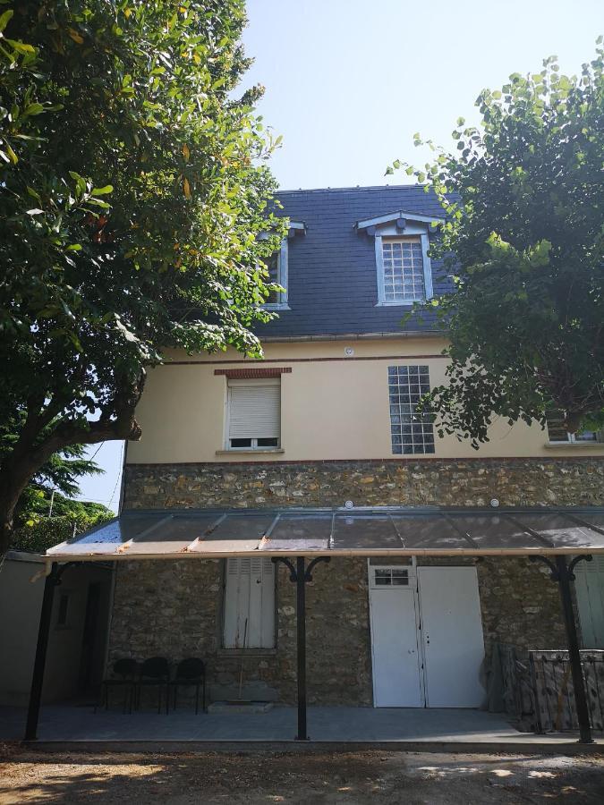 Residence De La Republique Bessancourt Dış mekan fotoğraf